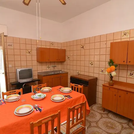 Casa Lucio * توري كوليمينا